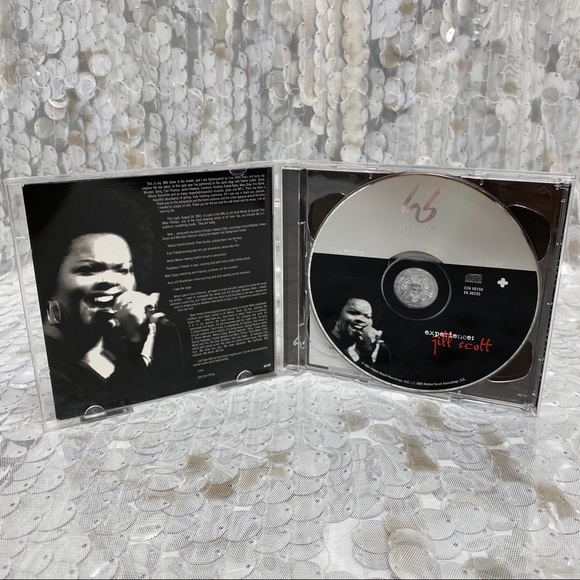 Jill Scott - Experience: Jill Scott 826+ - Picture 4 of 10